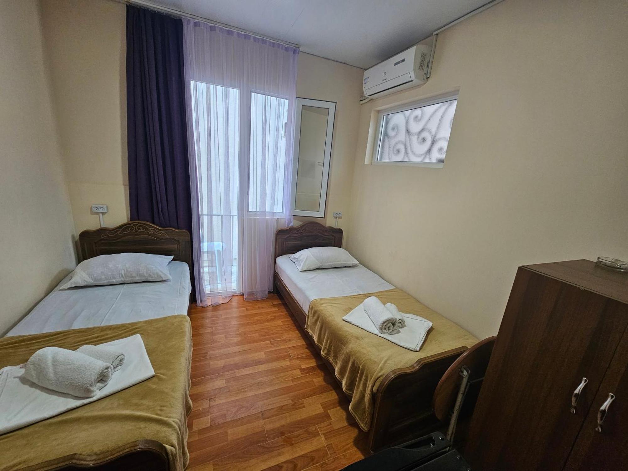 Imeri Hotel Ureki Quarto foto